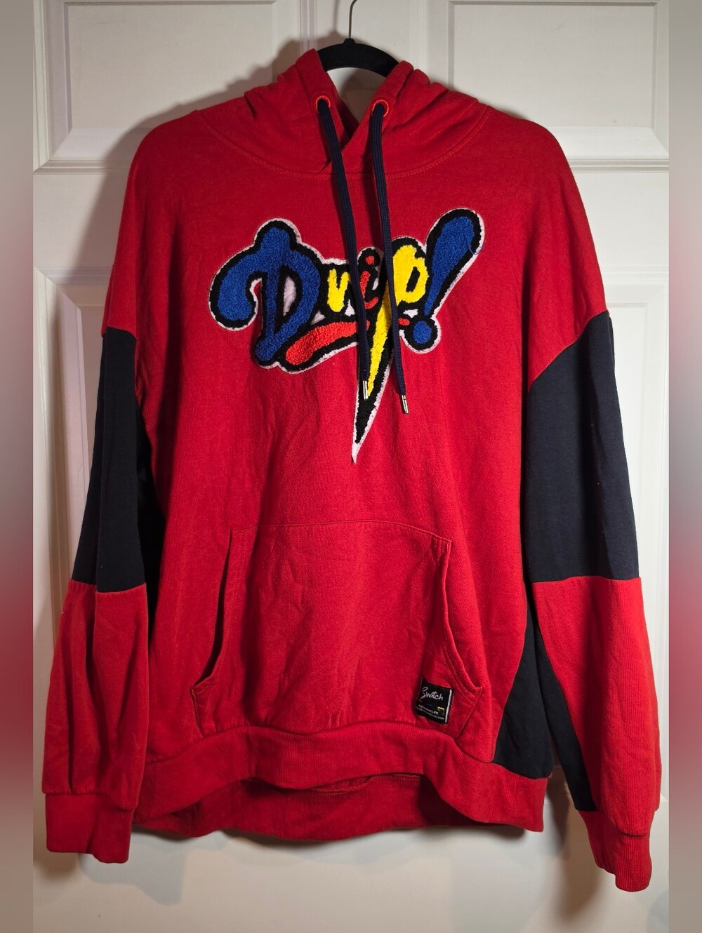 Switch Remarkable Red & Black Graphic Hoodie - Bold 'Drip!' XL